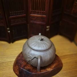 Ấm trà tử sa